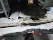 ✅ 2019 Ford Transit Cargo • VIN: 1FTYR2YM4KKA85623 • Lot: 43943597. Wystawiony na IAAI z przebiegiem 97 589 mil. Bezpłatny archiwum sprzedaży aukcyjnych z USA i szczegółowy raport historii pojazdu na DreamBid. Zdjęcie 30.