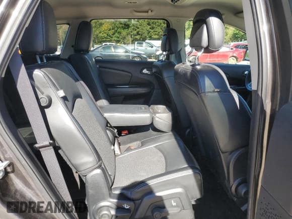 ✅ 2016 Dodge Journey Crossroad Plus • VIN: 3C4PDCGBXGT208055 • Лот: 87109205. Опубликован ранее на Copart с пробегом 156 397 миль. Бесплатный доступ к архиву аукционных продаж из США и подробный отчёт об истории автомобиля на DreamBid. Изображение 11.