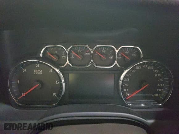 ✅ 2015 Chevrolet Suburban LT • VIN: 1GNSKJKC0FR500591 • Lot: 50038094. Wystawiony na Copart z przebiegiem Nie podano. Bezpłatny archiwum sprzedaży aukcyjnych z USA i szczegółowy raport historii pojazdu na DreamBid. Zdjęcie 9.