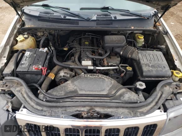 ✅ 2003 Jeep Grand Cherokee Laredo • VIN: 1J4GW48S83C600188 • Lot: 86791215. Listed on Copart with 171,990 mi. Free auction sales archive from the USA and detailed vehicle history report at DreamBid. Image 11.