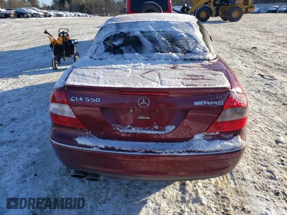 ✅ 2007 Mercedes-Benz CLK 550 • VIN: WDBTK72F77T081510 • Lot: 42122845. Listed on Copart with 109,032 mi. Free auction sales archive from the USA and detailed vehicle history report at DreamBid. Image 6.