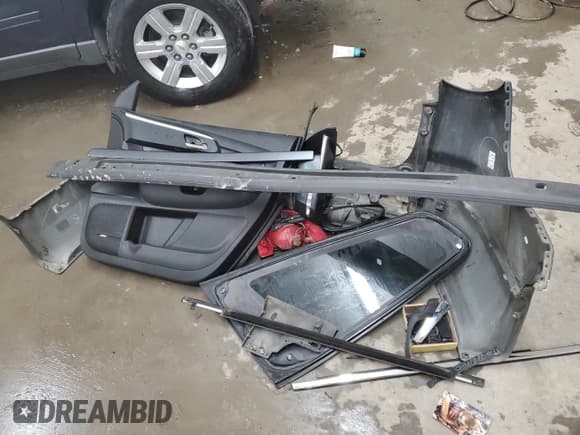 ✅ 2012 Chevrolet Traverse 2LT • VIN: 1GNKVJED1CJ355941 • Lot: 72177424. Wystawiony na Copart z przebiegiem 197 023 mil. Bezpłatny archiwum sprzedaży aukcyjnych z USA i szczegółowy raport historii pojazdu na DreamBid. Zdjęcie 13.