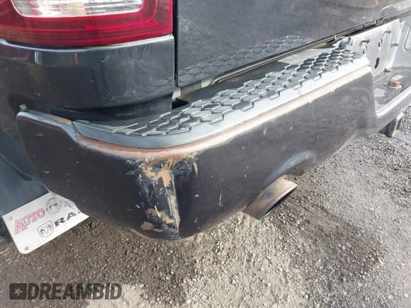 ✅ 2014 Ram 1500 Sport • VIN: 1C6RR7MT3ES159835 • Lot: 43578200. Listed on IAAI with 174,987 mi. Free auction sales archive from the USA and detailed vehicle history report at DreamBid. Image 21.