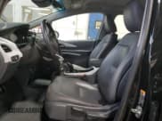 ✅ 2020 Chevrolet Bolt EV Premier • VIN: 1G1FZ6S02L4146941 • Лот: 87459815. Опубликован ранее на Copart с пробегом 27 208 миль. Бесплатный доступ к архиву аукционных продаж из США и подробный отчёт об истории автомобиля на DreamBid. Изображение 7.