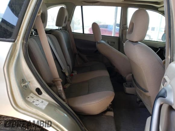 ✅ 2001 Toyota RAV4 • VIN: JTEHH20V110104285 • Лот: 66708215. Опубликован ранее на Copart с пробегом 21 769 миль. Бесплатный доступ к архиву аукционных продаж из США и подробный отчёт об истории автомобиля на DreamBid. Изображение 11.