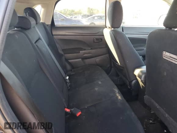 2015 Mitsubishi Outlander ES с VIN 4A4AR3AU1FE041206, выставлен на аукционе Copart как лот 84642205 с пробегом 84 637 миль миль и Списание • Salvage title. История ставок и продаж доступна на DreamBid. Изображение 11.