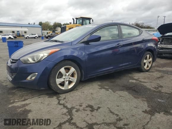 ✅ 2013 Hyundai Elantra Limited • VIN: 5NPDH4AE3DH151581 • Lot: 82577665. Listed on Copart with 146,679 mi. Free auction sales archive from the USA and detailed vehicle history report at DreamBid. Image 1.