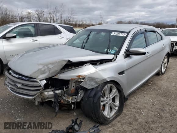 ✅ 2018 Ford Taurus SEL • VIN: 1FAHP2E80JG117410 • Lot: 91886185. Listed on Copart with Not provided. Free auction sales archive from the USA and detailed vehicle history report at DreamBid. Image 1.
