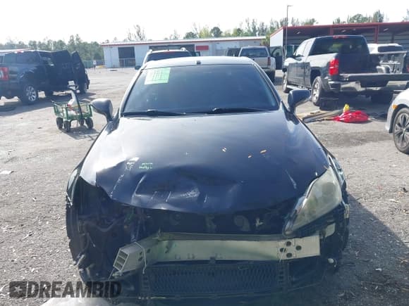 ✅ 2010 Lexus IS 250 C • VIN: JTHFF2C2XA2503573 • Lot: 43816187. Wystawiony na IAAI z przebiegiem 126 721 mil. Bezpłatny archiwum sprzedaży aukcyjnych z USA i szczegółowy raport historii pojazdu na DreamBid. Zdjęcie 6.