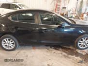 ✅ 2016 Mazda 3 i Touring • VIN: 3MZBM1W7XGM247392 • Lot: 43767917. Wystawiony na IAAI z przebiegiem 163 403 mil. Bezpłatny archiwum sprzedaży aukcyjnych z USA i szczegółowy raport historii pojazdu na DreamBid. Zdjęcie 13.