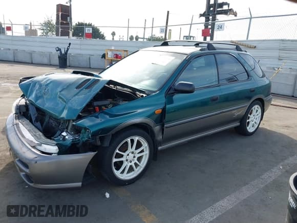 ✅ 1997 Subaru Impreza Outback Special Sports • VIN: JF1GF4853VH803338 • Lot: 41424546. Wystawiony na IAAI z przebiegiem 143 874 mil. Bezpłatny archiwum sprzedaży aukcyjnych z USA i szczegółowy raport historii pojazdu na DreamBid. Zdjęcie 16.