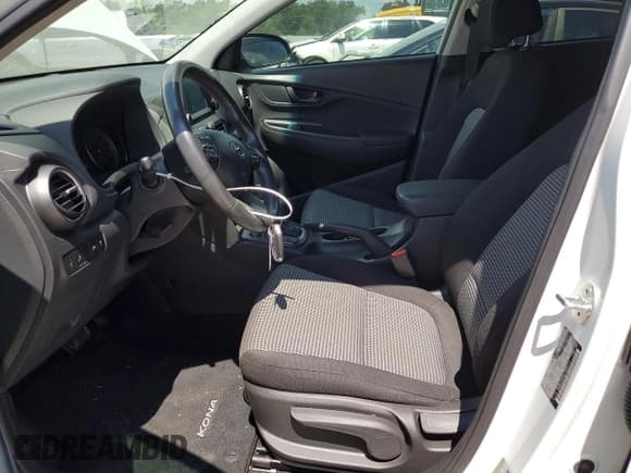 ✅ 2020 Hyundai Kona SEL • VIN: KM8K22AA4LU400111 • Lot: 71813814. Listed on Copart with 94,012 mi. Free auction sales archive from the USA and detailed vehicle history report at DreamBid. Image 7.