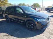 ✅ 2024 Volkswagen Tiguan SE R-Line Black • VIN: 3VVCB7AX9RM160417 • Лот: 43494577. Опубликован ранее на IAAI с пробегом 36 019 миль. Бесплатный доступ к архиву аукционных продаж из США и подробный отчёт об истории автомобиля на DreamBid. Изображение 1.
