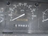 ✅ 1996 Ford F-350 • VIN: 1FTJW35F2TEB32265 • Lot: 43470879. Wystawiony na IAAI z przebiegiem 308 696 mil. Bezpłatny archiwum sprzedaży aukcyjnych z USA i szczegółowy raport historii pojazdu na DreamBid. Zdjęcie 15.