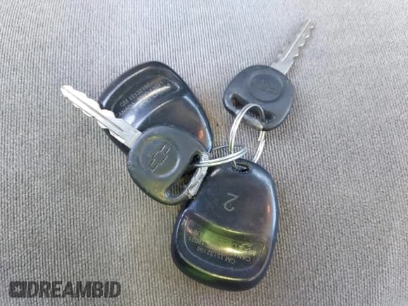 ✅ 2004 Chevrolet Suburban Z71 • VIN: 3GNFK16TX4G321435 • Лот: 41692132. Опубликован ранее на IAAI с пробегом 187 673 миль. Бесплатный доступ к архиву аукционных продаж из США и подробный отчёт об истории автомобиля на DreamBid. Изображение 11.