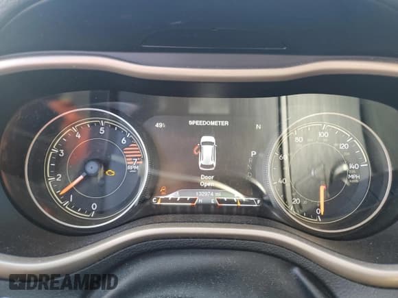 ✅ 2016 Jeep Cherokee Limited • VIN: 1C4PJMDB1GW225615 • Lot: 93391005. Listed on Copart with 132,974 mi. Free auction sales archive from the USA and detailed vehicle history report at DreamBid. Image 9.