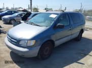 ✅ 2000 Toyota Sienna CE • VIN: 4T3GF19C3YU268662 • Lot: 42349111. Listed on IAAI with 281,239 mi. Free auction sales archive from the USA and detailed vehicle history report at DreamBid. Image 2.