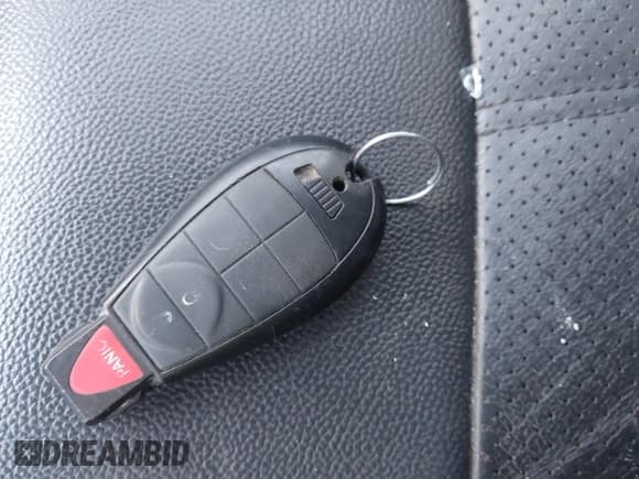 ✅ 2012 Chrysler Town & Country Touring L • VIN: 2C4RC1CG7CR143566 • Лот: 43695204. Опубликован ранее на IAAI с пробегом 231 787 миль. Бесплатный доступ к архиву аукционных продаж из США и подробный отчёт об истории автомобиля на DreamBid. Изображение 11.