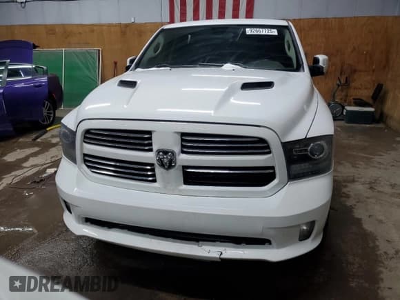 ✅ 2015 Ram 1500 Sport • VIN: 1C6RR7MT4FS777246 • Lot: 92667725. Listed on Copart with 121,669 mi. Free auction sales archive from the USA and detailed vehicle history report at DreamBid. Image 5.