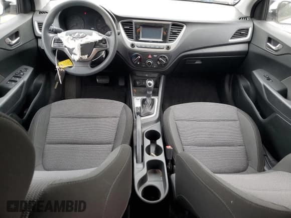 ✅ 2019 Hyundai Accent SEL • VIN: 3KPC24A33KE066009 • Lot: 90128705. Listed on Copart with 8,683 mi. Free auction sales archive from the USA and detailed vehicle history report at DreamBid. Image 8.