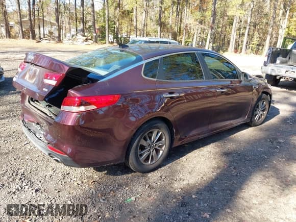 ✅ 2016 Kia Optima LX Turbo • VIN: 5XXGT4L1XGG032979 • Lot: 43684362. Listed on IAAI with 107,309 mi. Free auction sales archive from the USA and detailed vehicle history report at DreamBid. Image 4.