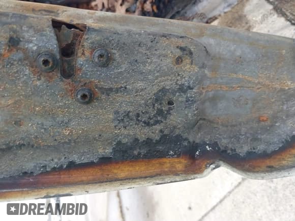 ✅ 2000 Chevrolet Silverado 1500 • VIN: 1GCEK14VXYZ370729 • Lot: 40877216. Listed on IAAI with 175,565 mi. Free auction sales archive from the USA and detailed vehicle history report at DreamBid. Image 9.