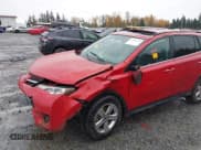 ✅ 2015 Toyota RAV4 XLE • VIN: 2T3RFREV2FW294410 • Lot: 43703455. Wystawiony na IAAI z przebiegiem 227 608 mil. Bezpłatny archiwum sprzedaży aukcyjnych z USA i szczegółowy raport historii pojazdu na DreamBid. Zdjęcie 6.