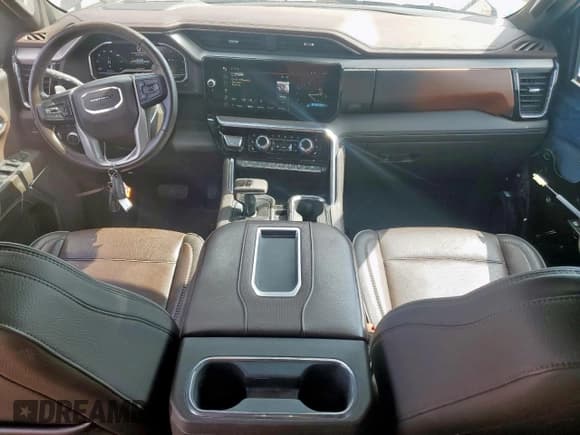 ✅ 2022 GMC Sierra 1500 • VIN: 3GTUUGET3NG630048 • Lot: 70771565. Wystawiony na Copart z przebiegiem 64 386 mil. Bezpłatny archiwum sprzedaży aukcyjnych z USA i szczegółowy raport historii pojazdu na DreamBid. Zdjęcie 8.