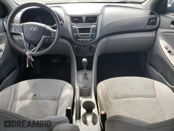 ✅ 2017 Hyundai Accent SE • VIN: KMHCT5AE8HU343120 • Лот: 66990814. Опубликован ранее на Copart с пробегом 95 128 миль. Бесплатный доступ к архиву аукционных продаж из США и подробный отчёт об истории автомобиля на DreamBid. Изображение 8.