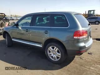 ✅ 2004 Volkswagen Touareg • VIN: WVGCM77LX4D039165 • Lot: 73722264. Wystawiony na Copart z przebiegiem 208 640 mil. Bezpłatny archiwum sprzedaży aukcyjnych z USA i szczegółowy raport historii pojazdu na DreamBid. Zdjęcie 2.