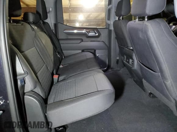 ✅ 2022 Chevrolet Silverado 1500 LT Trail Boss • VIN: 3GCUDFED8NG656468 • Lot: 84808744. Wystawiony na Copart z przebiegiem 50 162 mil. Bezpłatny archiwum sprzedaży aukcyjnych z USA i szczegółowy raport historii pojazdu na DreamBid. Zdjęcie 10.