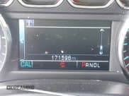 ✅ 2019 Chevrolet Silverado 1500 LT • VIN: 2GCVKPEC1K1147690 • Lot: 43006612. Wystawiony na IAAI z przebiegiem 171 596 mil. Bezpłatny archiwum sprzedaży aukcyjnych z USA i szczegółowy raport historii pojazdu na DreamBid. Zdjęcie 15.