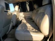 ✅ 2000 Chevrolet Suburban LS • VIN: 3GNFK16TXYG151101 • Лот: 44826315. Опубликован ранее на Copart с пробегом 177 060 миль. Бесплатный доступ к архиву аукционных продаж из США и подробный отчёт об истории автомобиля на DreamBid. Изображение 11.