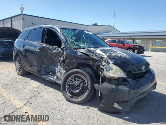 ✅ 2006 Toyota Matrix STD • VIN: 2T1KR32E06C617972 • Лот: 84816065. Опубликован ранее на Copart с пробегом 196 779 миль. Бесплатный доступ к архиву аукционных продаж из США и подробный отчёт об истории автомобиля на DreamBid. Изображение 4.