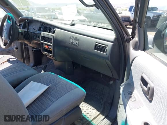 ✅ 1996 Toyota T100 SR5 • VIN: JT4UN24D2T0021495 • Lot: 42078605. Listed on IAAI with Not provided. Free auction sales archive from the USA and detailed vehicle history report at DreamBid. Image 5.