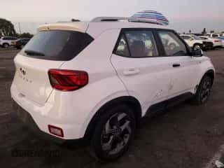 ✅ 2023 Hyundai Venue SEL • VIN: KMHRC8A36PU251075 • Лот: 79494494. Размещён на Copart с пробегом 19 804 миль миль. Получите бесплатный доступ к архиву аукционных продаж из США и посмотрите подробный отчёт об истории автомобиля на DreamBid. Изображение 3.