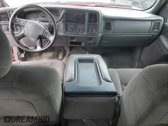 2006 Chevrolet Silverado 2500HD LT1 с VIN 1GCHK29U46E165589, выставлен на аукционе Copart как лот 70109875 с пробегом 203 174 миль миль и Чистый • Clean title. История ставок и продаж доступна на DreamBid. Изображение 8.