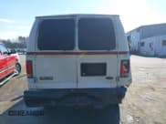 ✅ 2006 Ford Econoline Cargo • VIN: 1FTSE34LX6DA60840 • Lot: 40982882. Wystawiony na IAAI z przebiegiem 176 034 mil. Bezpłatny archiwum sprzedaży aukcyjnych z USA i szczegółowy raport historii pojazdu na DreamBid. Zdjęcie 16.