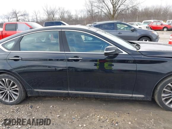 ✅ 2015 Hyundai Genesis 3.8L • VIN: KMHGN4JE4FU017852 • Lot: 41227267. Wystawiony na IAAI z przebiegiem 99 296 mil. Bezpłatny archiwum sprzedaży aukcyjnych z USA i szczegółowy raport historii pojazdu na DreamBid. Zdjęcie 13.