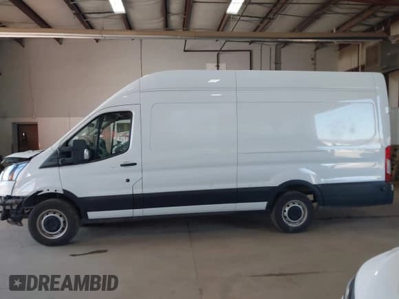 ✅ 2019 Ford Transit • VIN: 1FTBW3XG4KKA66859 • Лот: 41940297. Опубликован ранее на IAAI с пробегом 175 609 миль. Бесплатный доступ к архиву аукционных продаж из США и подробный отчёт об истории автомобиля на DreamBid. Изображение 14.