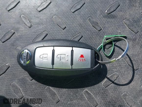 ✅ 2015 Nissan Rogue S • VIN: KNMAT2MT3FP515442 • Lot: 41856422. Listed on IAAI with 105,939 mi. Free auction sales archive from the USA and detailed vehicle history report at DreamBid. Image 11.