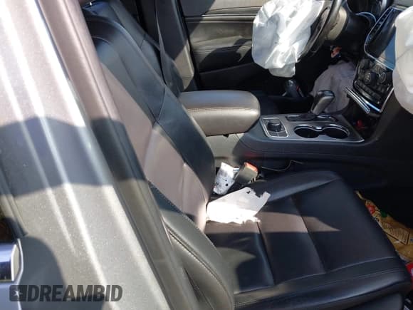 ✅ 2020 Jeep Grand Cherokee Limited X • VIN: 1C4RJFBG9LC445311 • Lot: 42572824. Listed on IAAI with 72,194 mi. Free auction sales archive from the USA and detailed vehicle history report at DreamBid. Image 5.