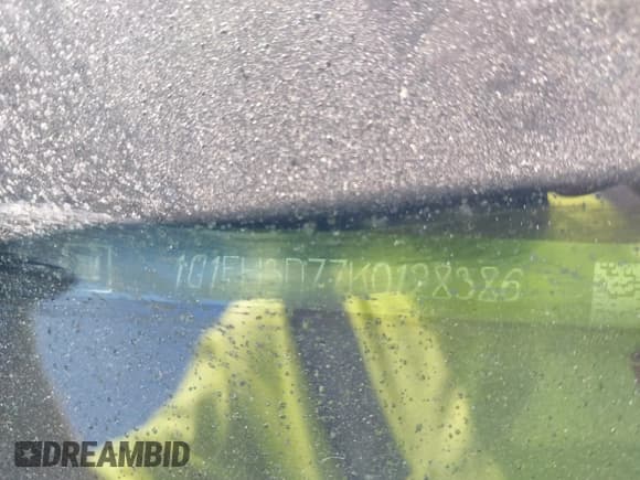 ✅ 2019 Chevrolet Camaro 2SS • VIN: 1G1FH3D77K0128386 • Lot: 43246858. Wystawiony na IAAI z przebiegiem 58 653 mil. Bezpłatny archiwum sprzedaży aukcyjnych z USA i szczegółowy raport historii pojazdu na DreamBid. Zdjęcie 17.