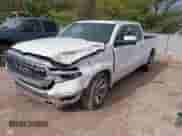 2019 Ram 1500 Limited z VIN 1C6SRFPT2KN508369, wystawiony jako IAAI lot #42187146 z przebiegiem 80 498 mil mil oraz . Historia ofert i sprzedaży dostępna na DreamBid. Obrazek 17.