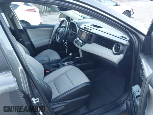 ✅ 2016 Toyota RAV4 Limited • VIN: 2T3DFREV3GW483630 • Lot: 43642425. Listed on IAAI with 98,785 mi. Free auction sales archive from the USA and detailed vehicle history report at DreamBid. Image 5.