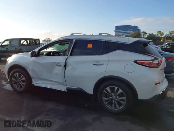 2015 Nissan Murano Platinum with VIN 5N1AZ2MG6FN260424, listed as a IAAI auction lot 43363904 with Not provided miles and . Bid and sale history available at DreamBid. Image 13.