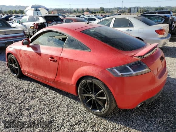 ✅ 2008 Audi TT 3.2L • VIN: TRUDD38J881004197 • Lot: 60793863. Wystawiony na Copart z przebiegiem 145 241 mil. Bezpłatny archiwum sprzedaży aukcyjnych z USA i szczegółowy raport historii pojazdu na DreamBid. Zdjęcie 2.