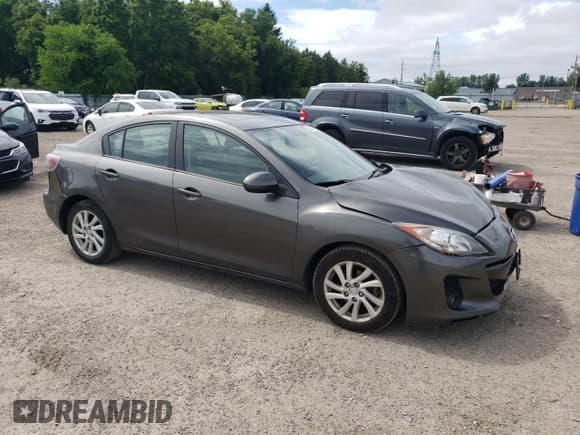 ✅ 2012 Mazda 3 i Touring • VIN: JM1BL1VF3C1516970 • Лот: 63646325. Опубликован ранее на Copart с пробегом 185 723 миль. Бесплатный доступ к архиву аукционных продаж из США и подробный отчёт об истории автомобиля на DreamBid. Изображение 4.