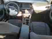 2018 Hyundai Sonata SE z VIN 5NPE24AF7JH599770, wystawiony jako Copart lot #87053675 z przebiegiem 72 898 mil mil oraz Szkoda całkowita • Salvage title. Historia ofert i sprzedaży dostępna na DreamBid. Obrazek 8.