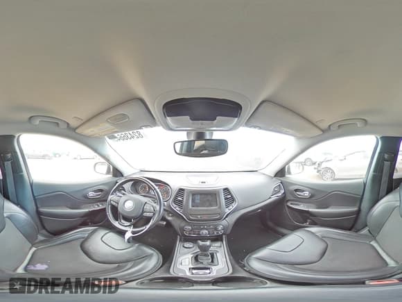 ✅ 2020 Jeep Cherokee Altitude • VIN: 1C4PJMLXXLD506072 • Lot: 82436645. Wystawiony na Copart z przebiegiem 38 970 mil. Bezpłatny archiwum sprzedaży aukcyjnych z USA i szczegółowy raport historii pojazdu na DreamBid. Zdjęcie 16.